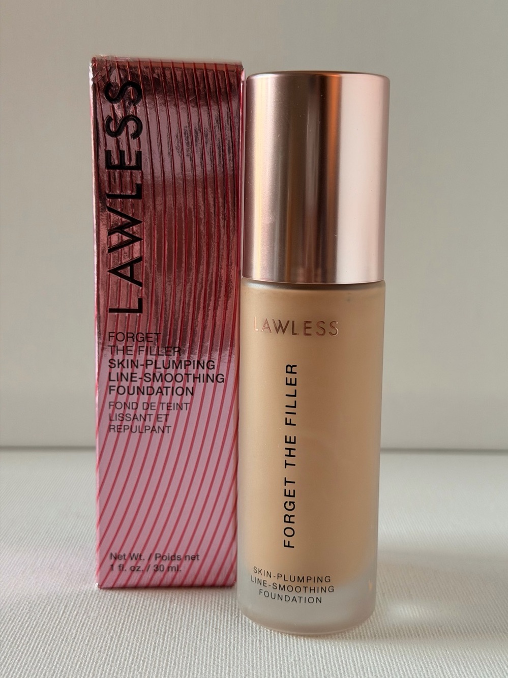 Lawless Forget The Filler Skin-Plumping Line-Smoothing Foundation - 3F - NIB